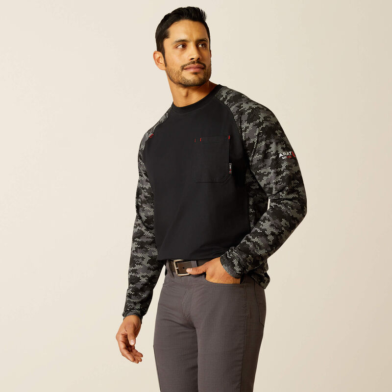 Ariat FR Camo Baseball T-Shirt